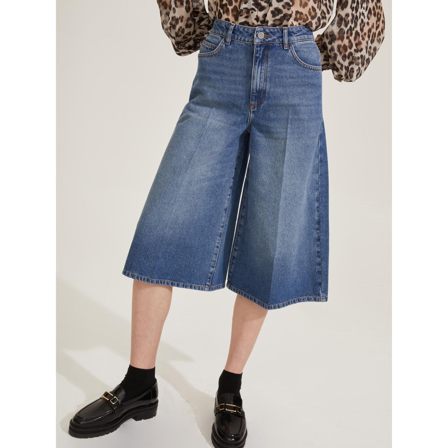 EMME MARELLA 3 GRAPHIC 001